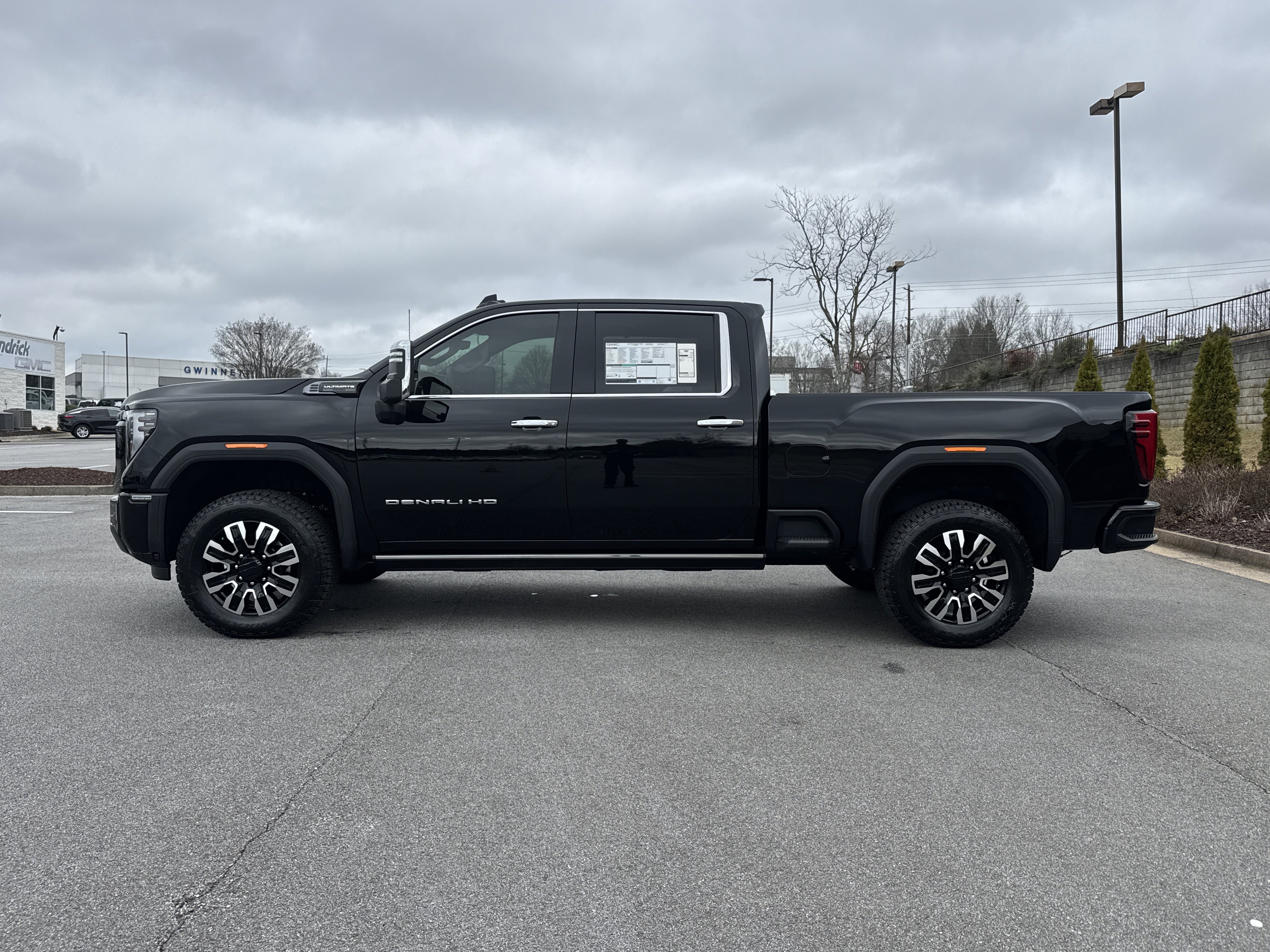 New 2026 GMC Sierra 2500 Denali Ultimate image 7