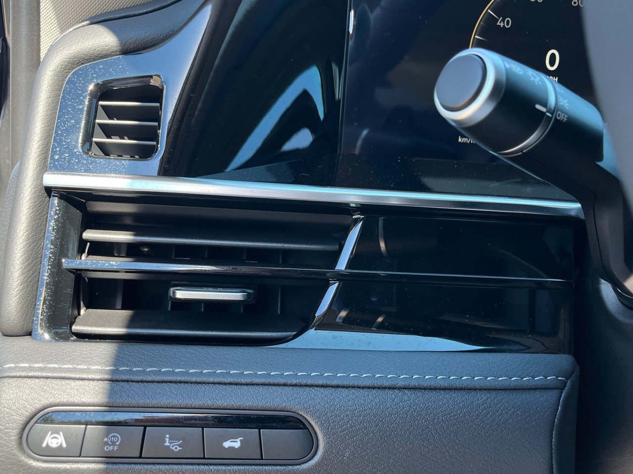 New 2027 INFINITI QX80 Luxe RWD image 29