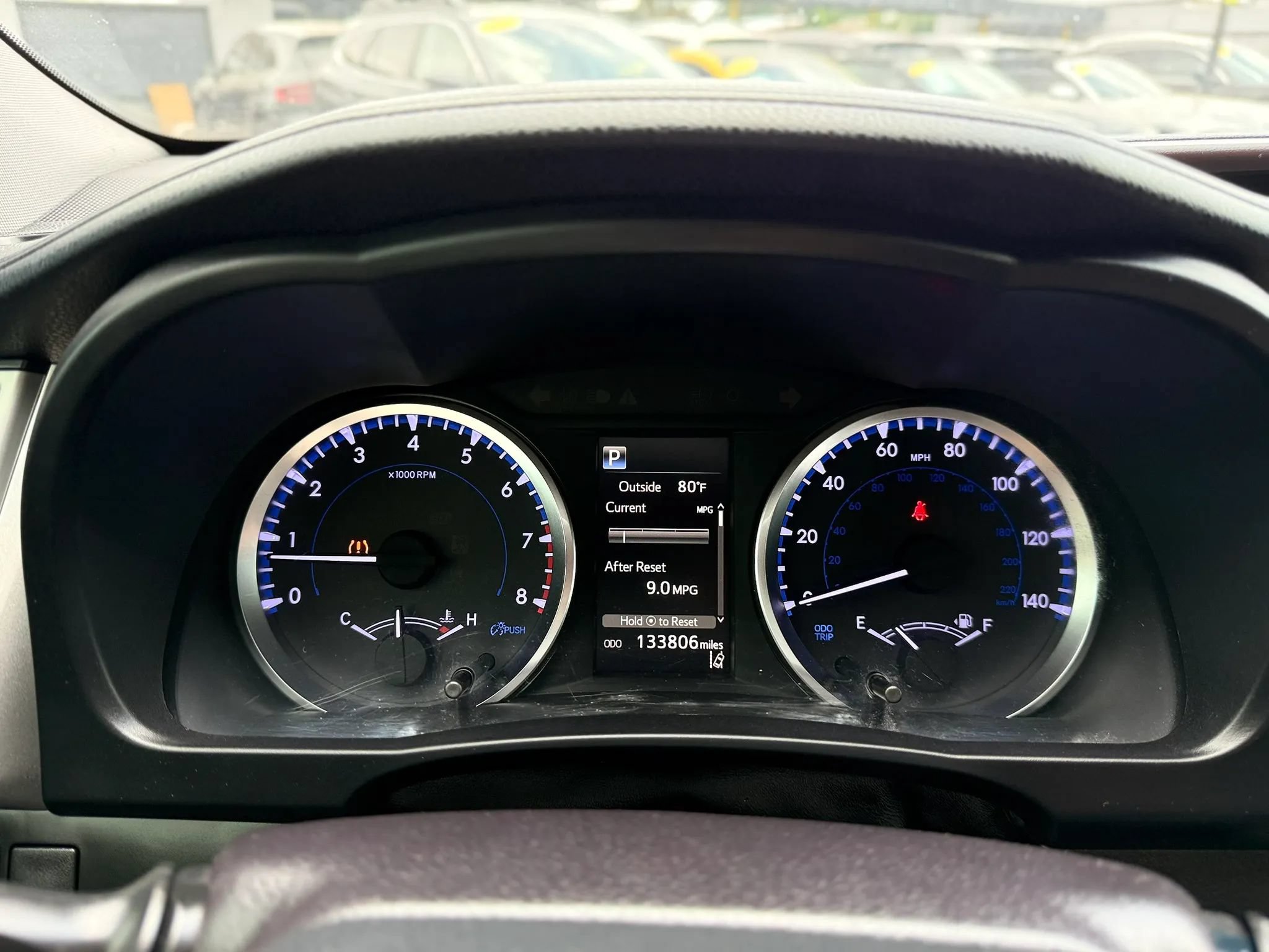 Used 2019 Toyota Highlander LE AWD/4WD image 30