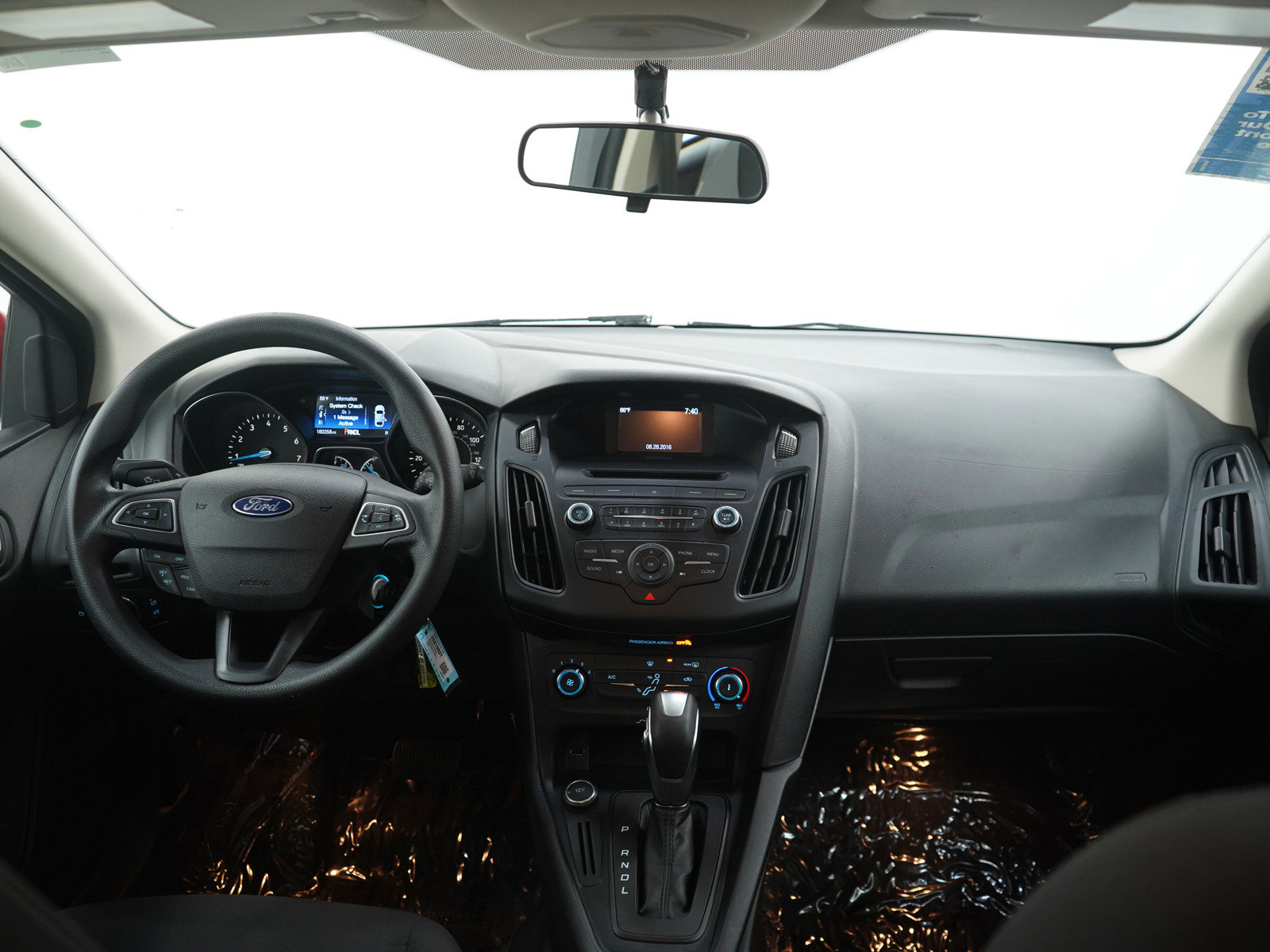 Used 2016 Ford Focus SE image 13