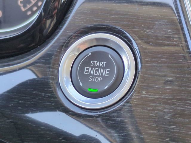 Used 2023 Cadillac XT6 Premium Luxury image 36