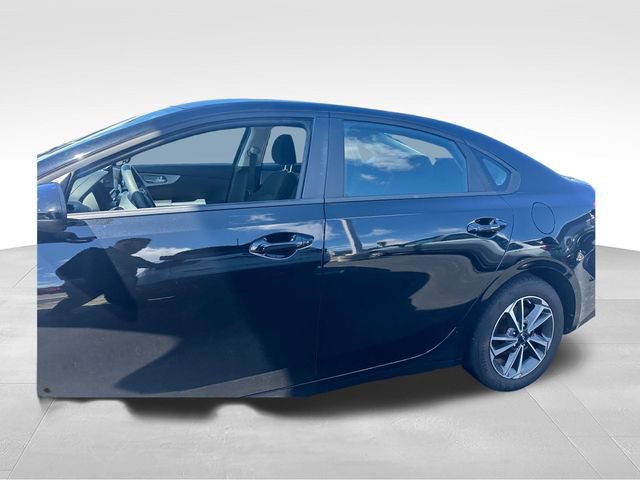 Used 2023 Kia Forte LXS FWD image 31
