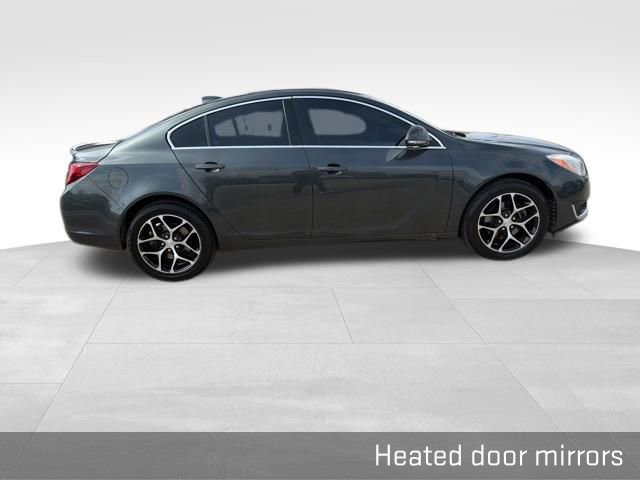 Used 2017 Buick Regal Sport Touring image 15