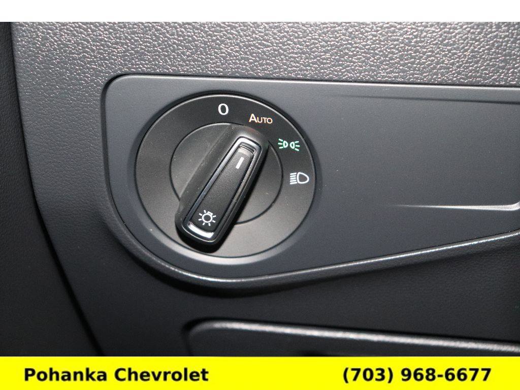 Used 2024 Volkswagen Tiguan SE R-Line image 14