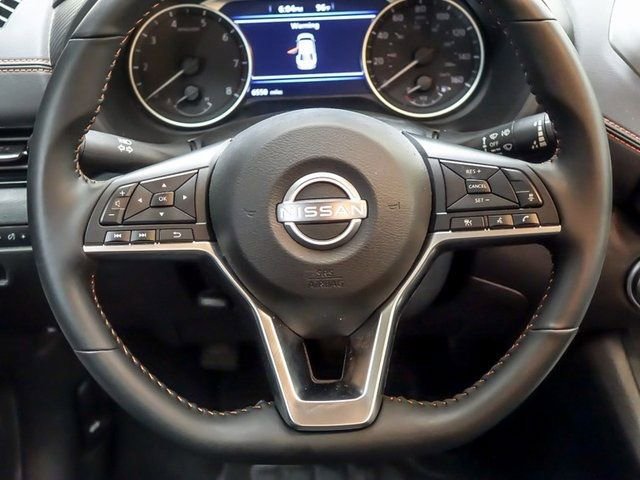 Used 2025 Nissan Sentra SR image 14