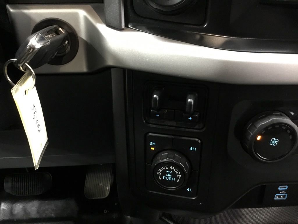 Used 2022 Ford F150 XLT w/ Trailer Tow Package image 24