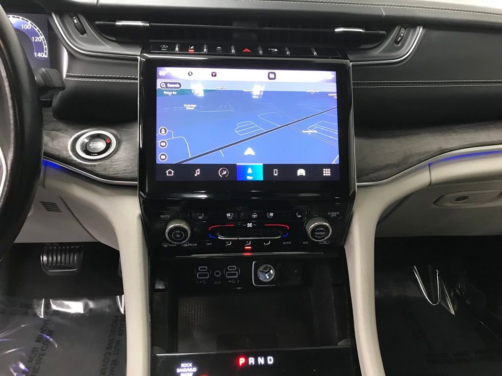 Used 2021 Jeep Grand Cherokee L Overland w/ Luxury Tech Group IV image 18