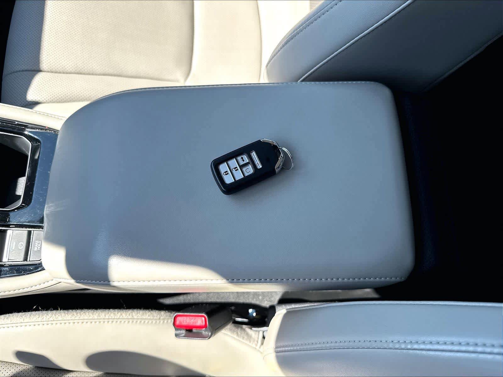 Used 2025 Honda Accord Touring image 14