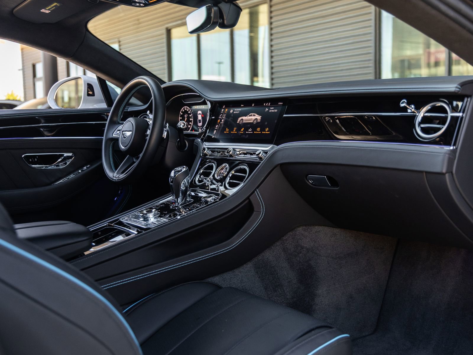 Used 2024 Bentley Continental GT image 46