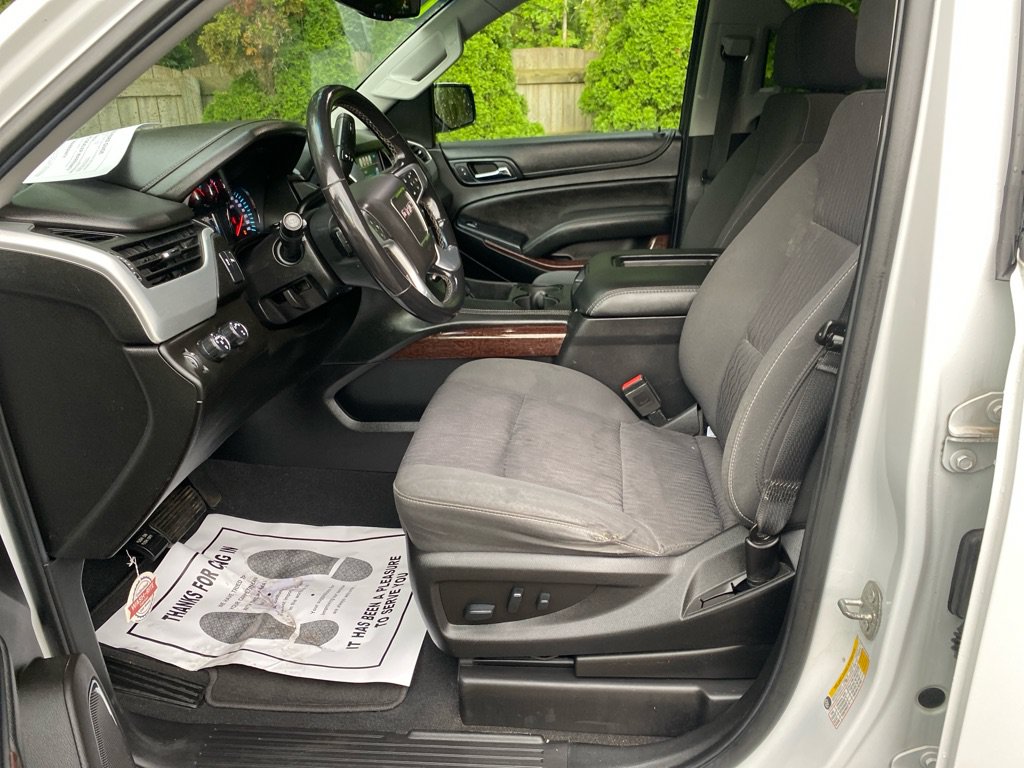 Used 2019 GMC Yukon XL SLE AWD/4WD image 9