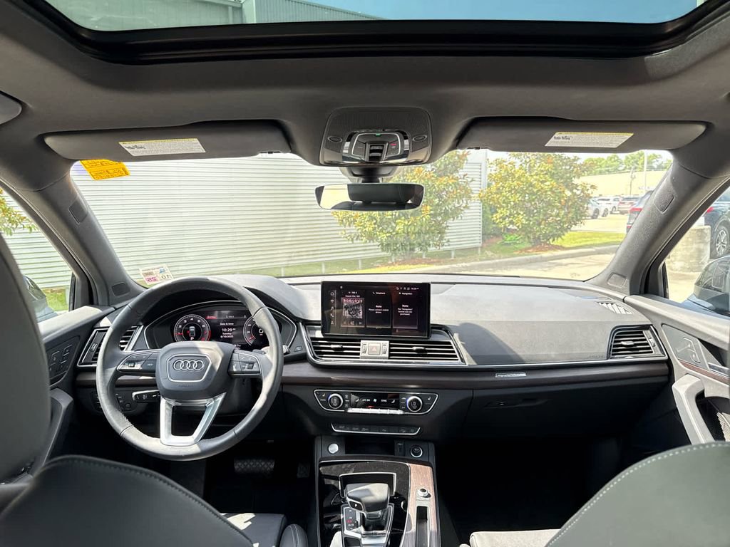 Used 2024 Audi Q5 2.0T Premium Plus w/ Premium Plus Package image 30