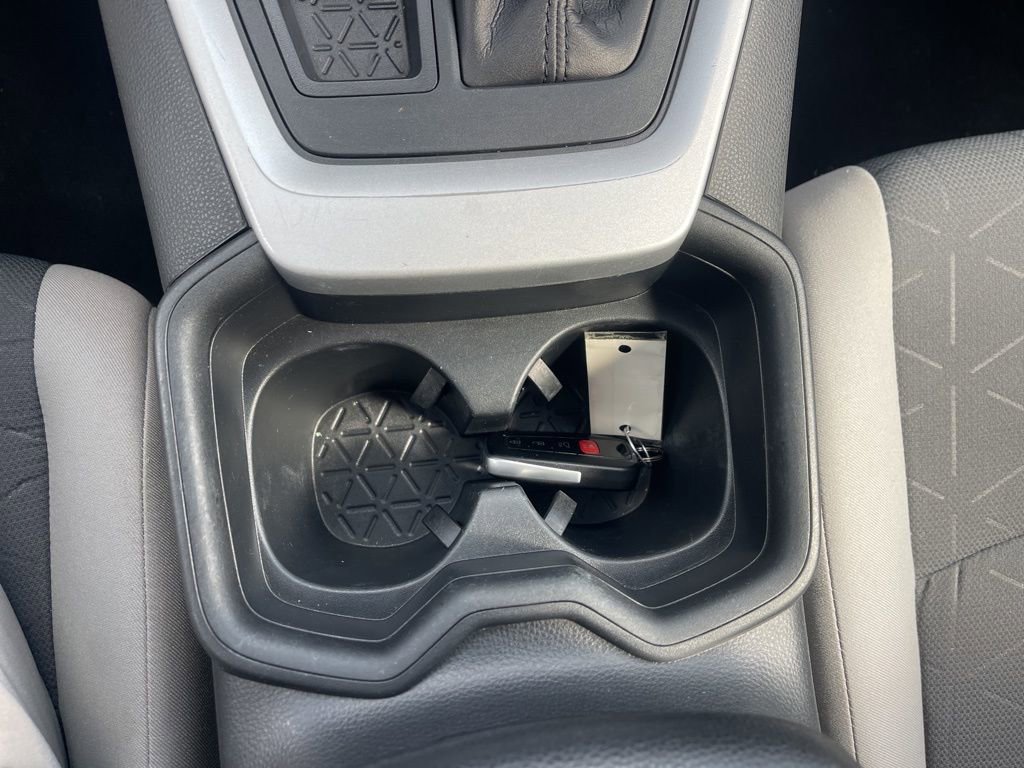 Used 2019 Toyota RAV4 XLE w/ Convenience Package image 23