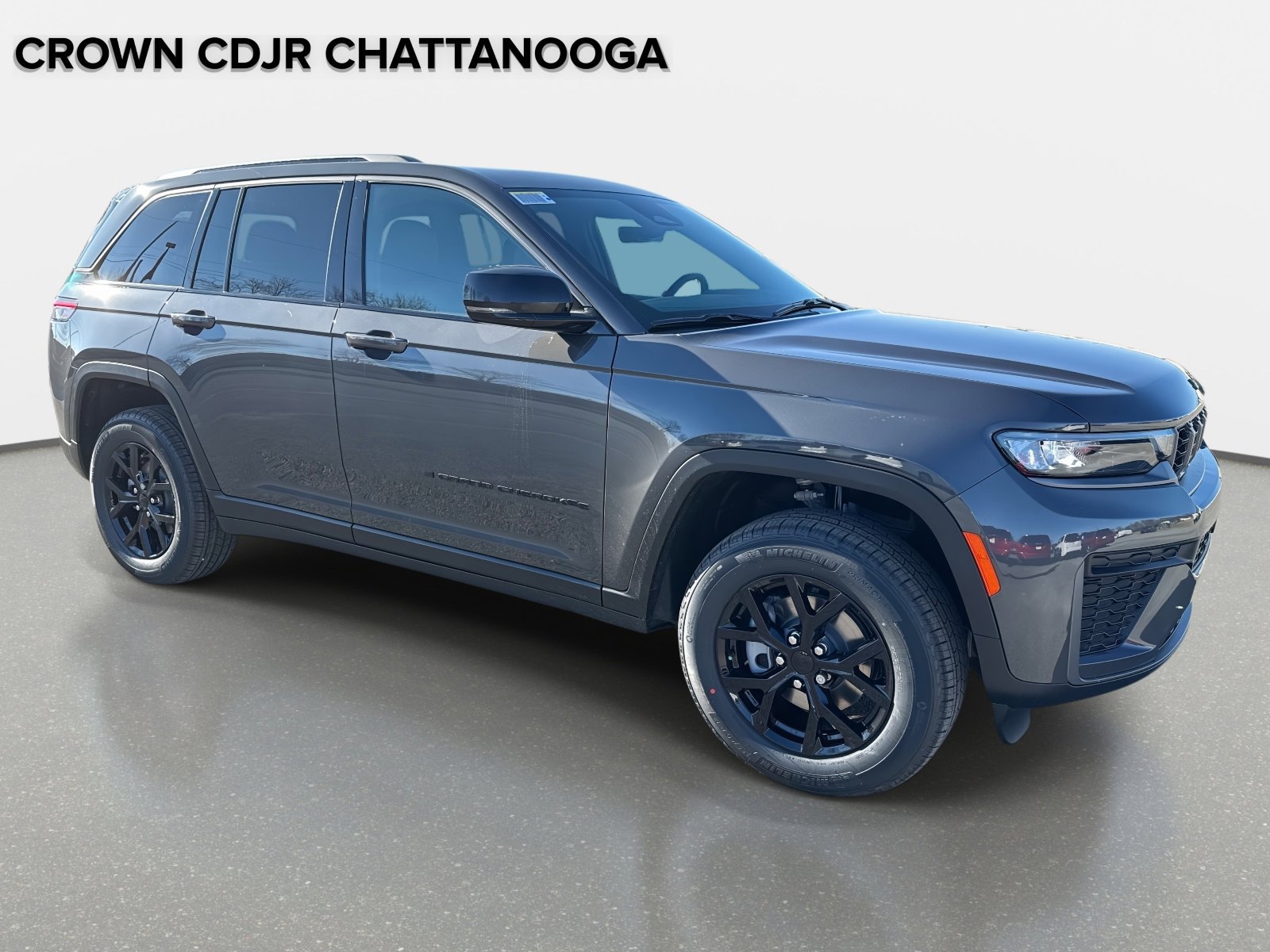 New 2026 Jeep Grand Cherokee Altitude AWD/4WD image 2
