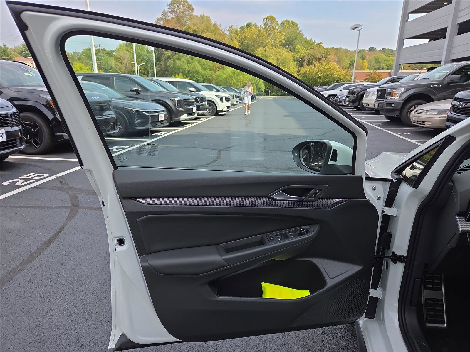 New 2025 Volkswagen GTI SE image 11