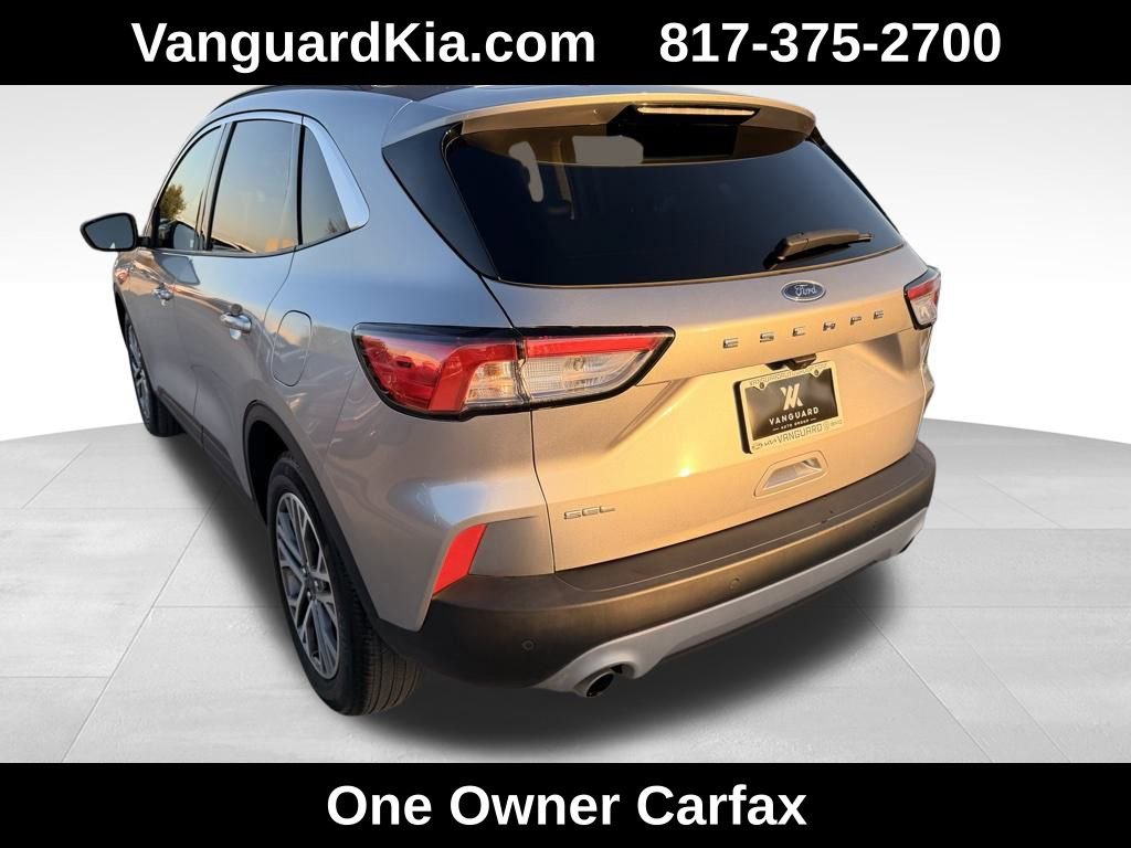 Used 2022 Ford Escape SEL image 2
