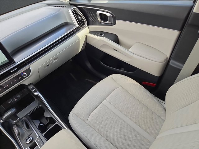 Used 2025 Kia Sorento S w/ Panoramic Sunroof Package FWD image 34
