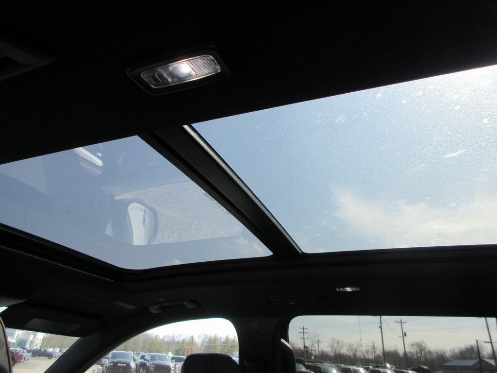 New 2026 Buick Enclave Avenir w/ Super Cruise Package image 16