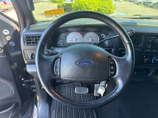 Used 2004 Ford F250 Harley-Davidson AWD/4WD image 16