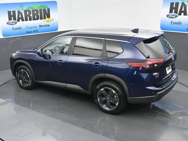 Used 2024 Nissan Rogue SV AWD/4WD image 24