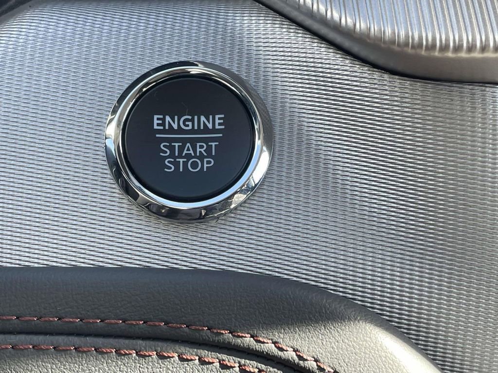 New 2026 Ford Explorer Active image 5