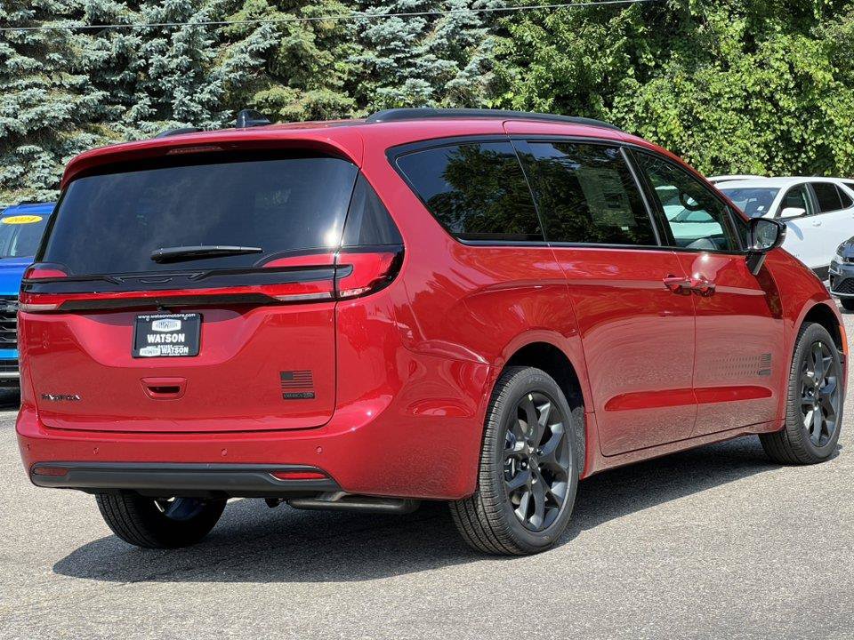 New 2027 Chrysler Pacifica Select AWD/4WD image 40