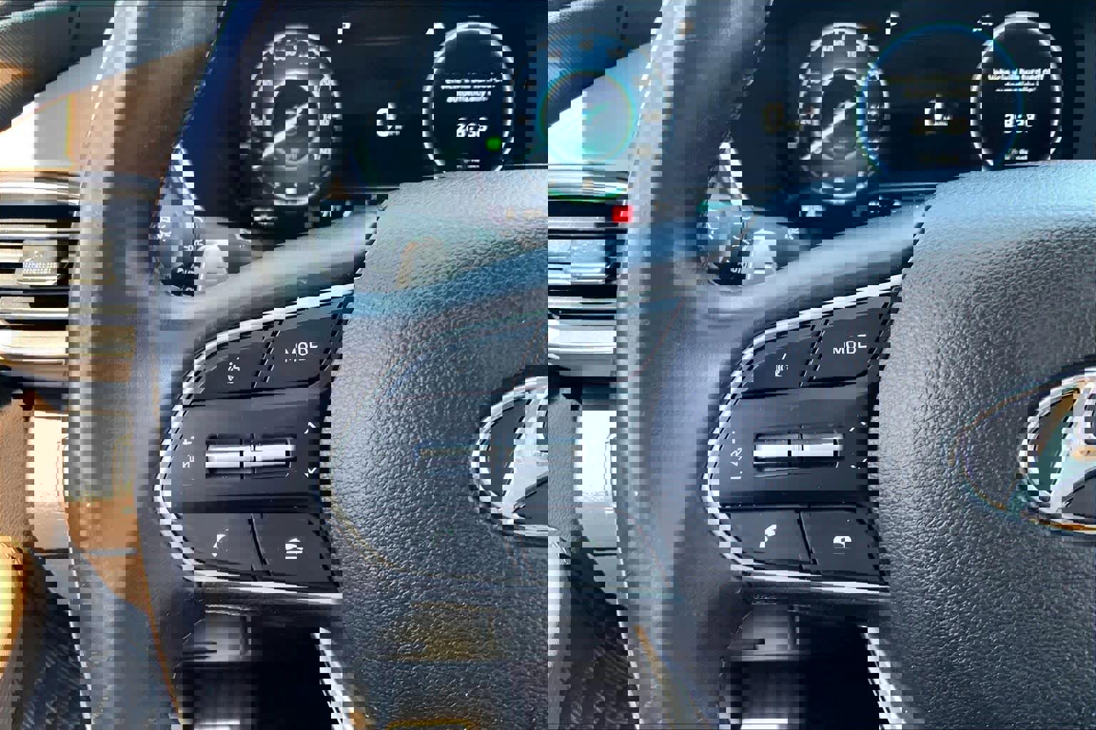 Used 2021 Hyundai Santa Fe Blue w/ Cargo Package image 23