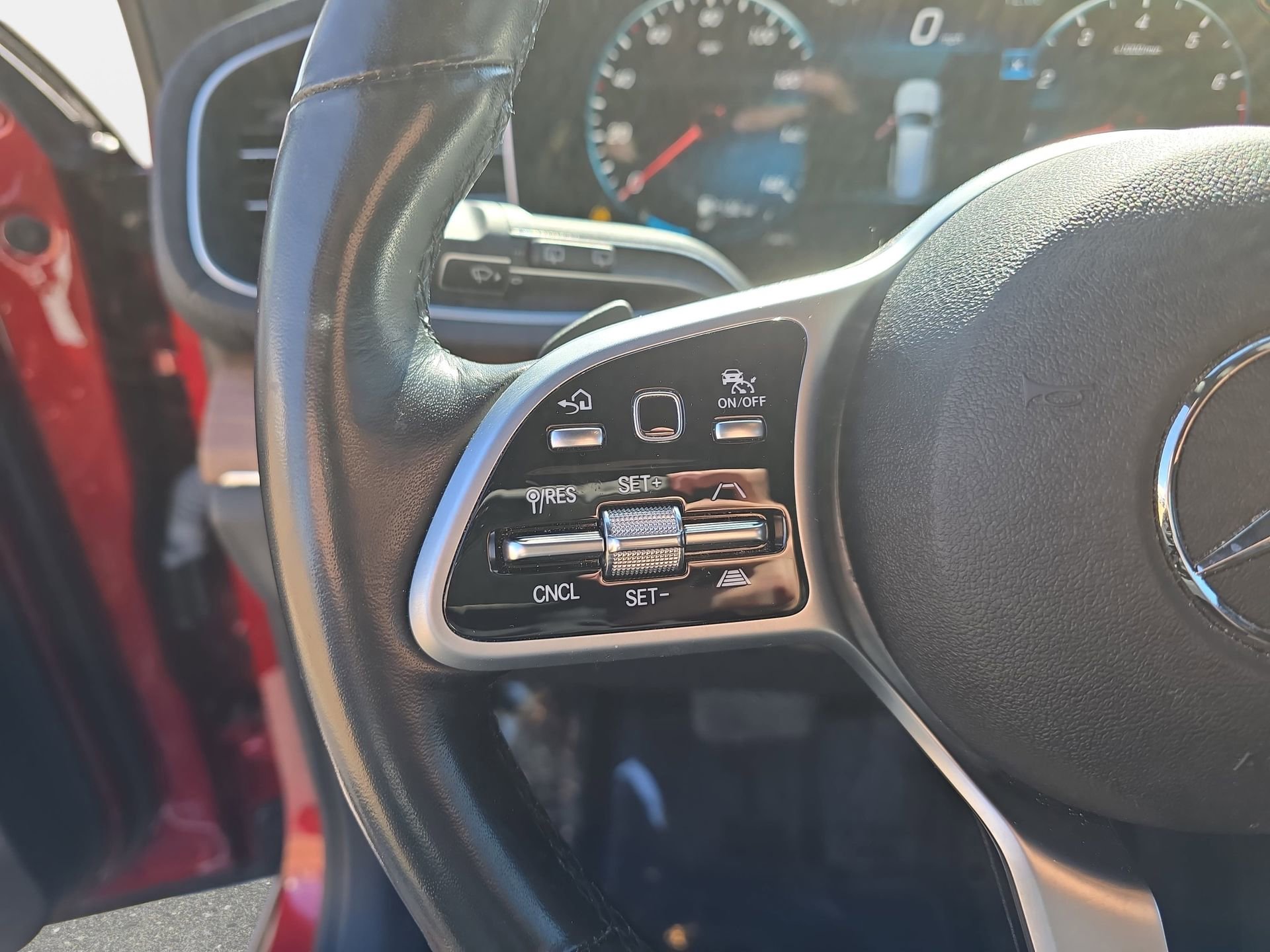 Used 2021 Mercedes-Benz GLS 450 4MATIC image 17