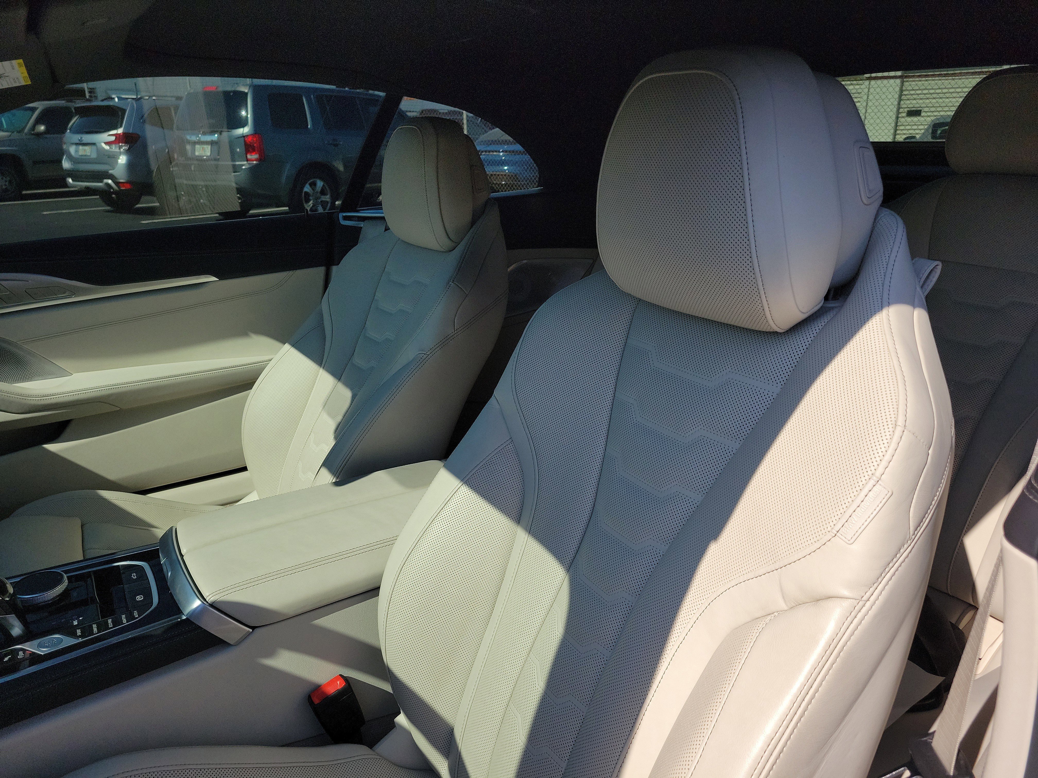 Used 2025 BMW M850i xDrive Convertible AWD/4WD image 21