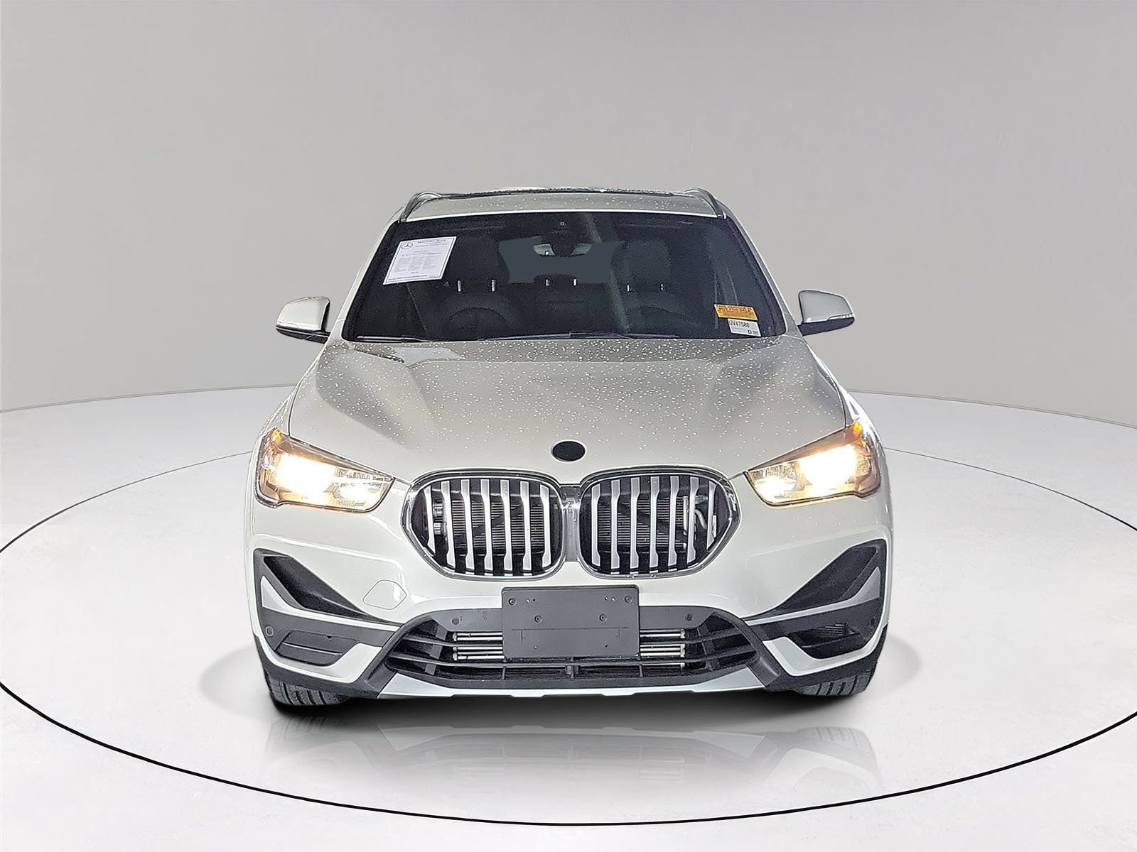 Used 2022 BMW X1 xDrive28i w/ Convenience Package AWD/4WD image 2
