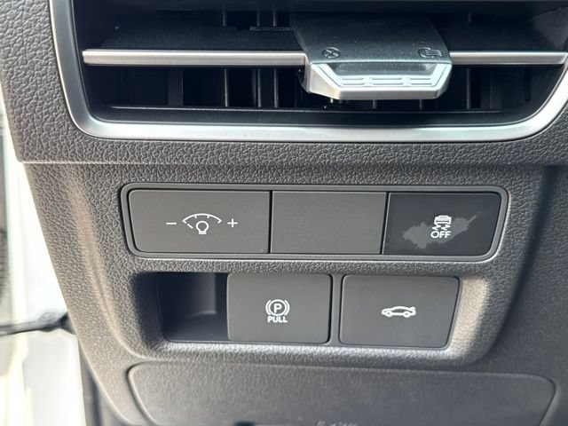 Used 2026 Hyundai Sonata SEL FWD image 26