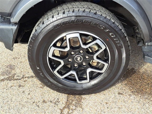 Used 2024 Ford Bronco Outer Banks image 9