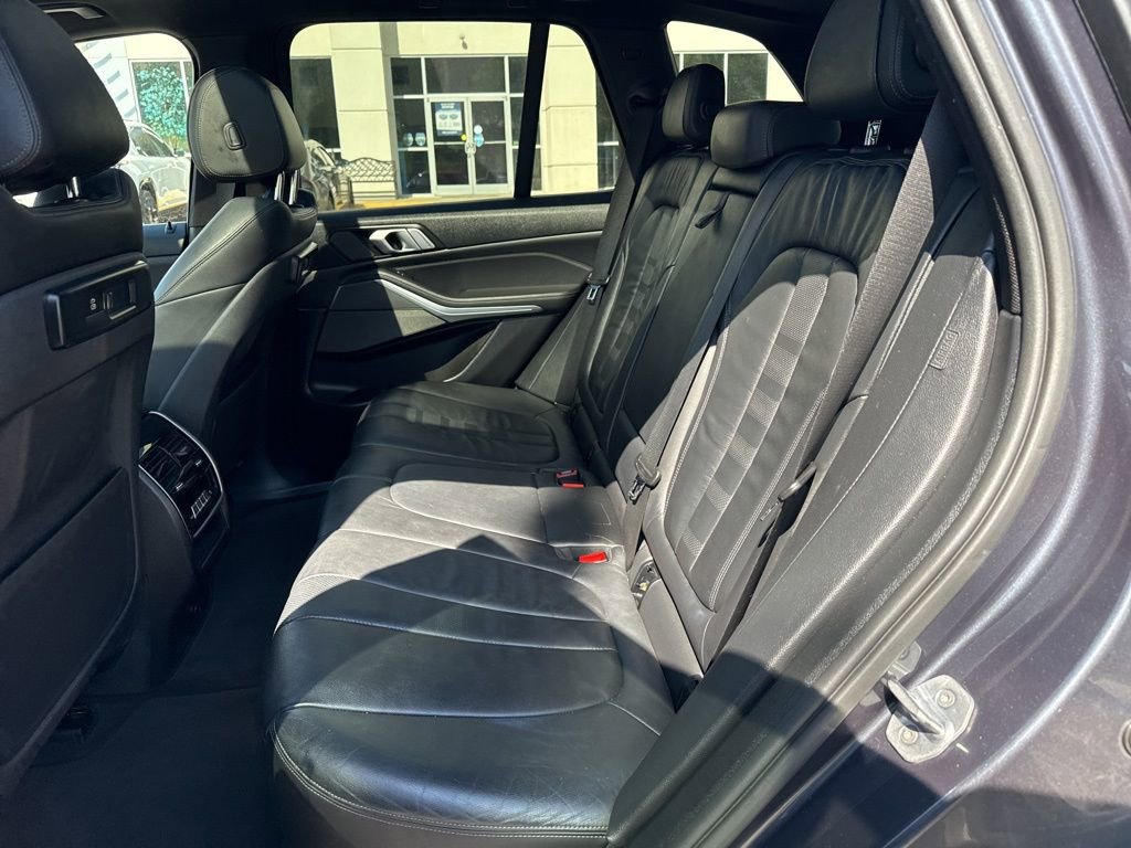 Used 2019 BMW X5 xDrive40i w/ Premium Package 2 AWD/4WD image 12
