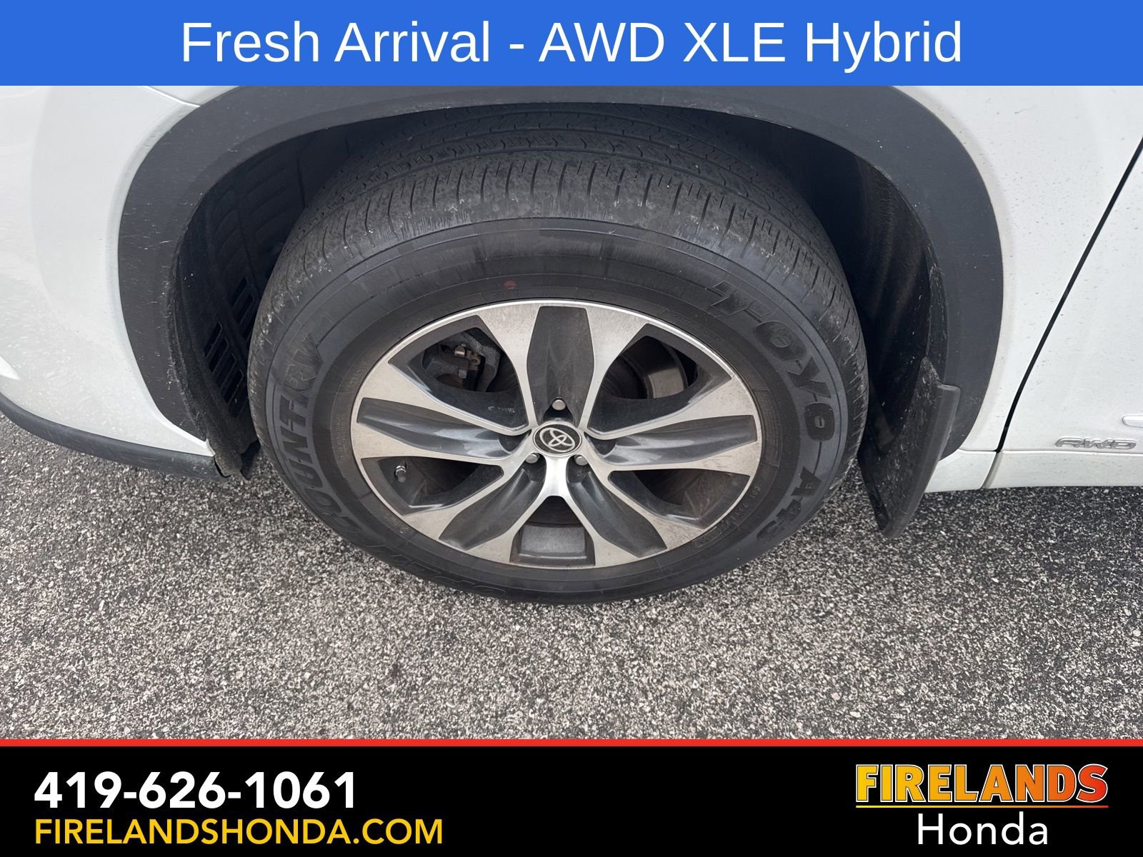 Used 2023 Toyota Highlander XLE image 12