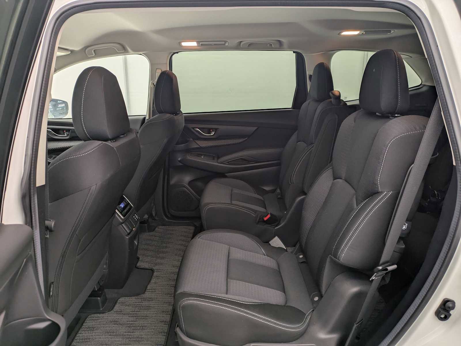 Used 2024 Subaru Ascent Premium w/ Convenience Package image 20