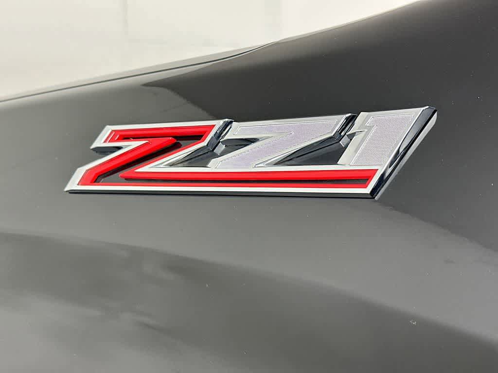 Used 2022 Chevrolet Silverado 1500 RST AWD/4WD image 7