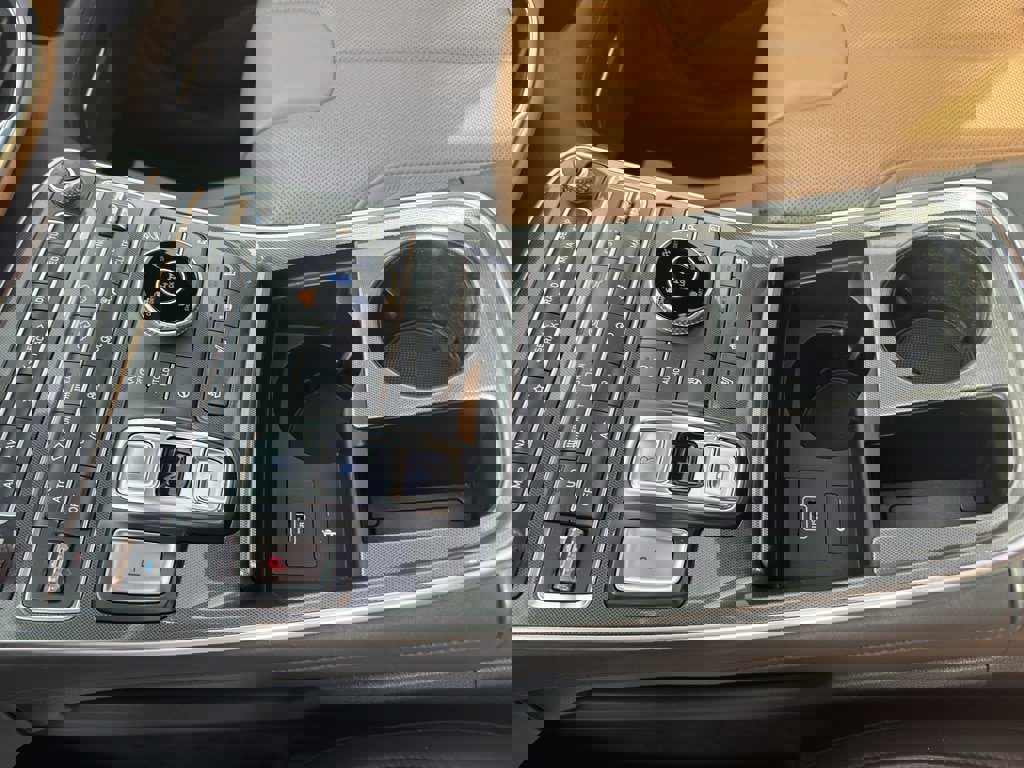 Certified 2021 Hyundai Santa Fe Calligraphy image 12