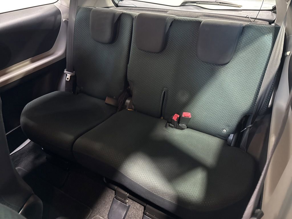 Used 2008 Toyota Yaris 2-Door Hatchback image 19