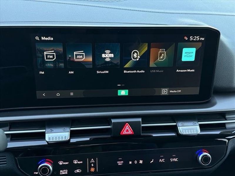 New 2026 Kia Sportage EX image 25