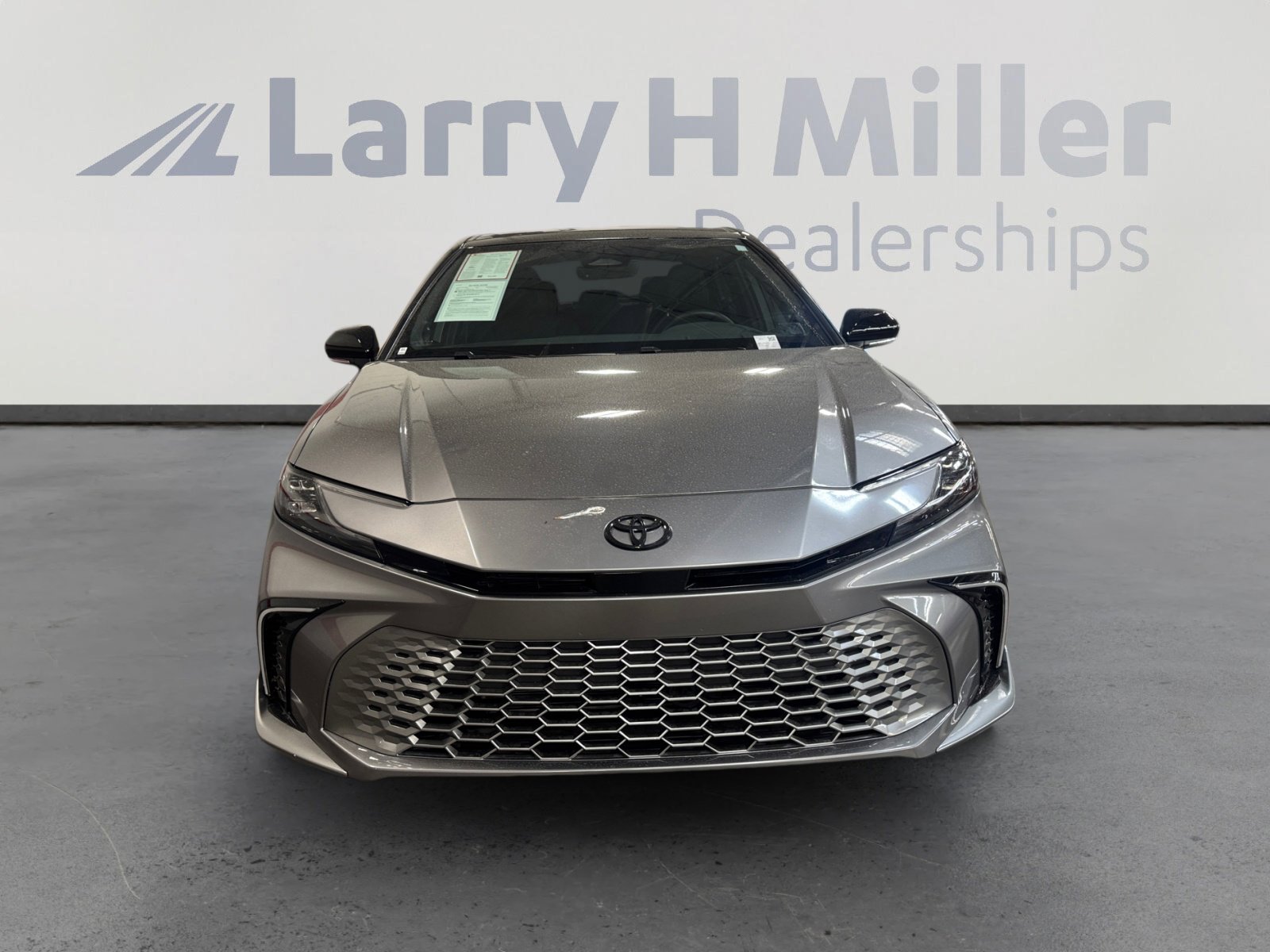 Certified 2025 Toyota Camry XSE w/ Premium Package image 8