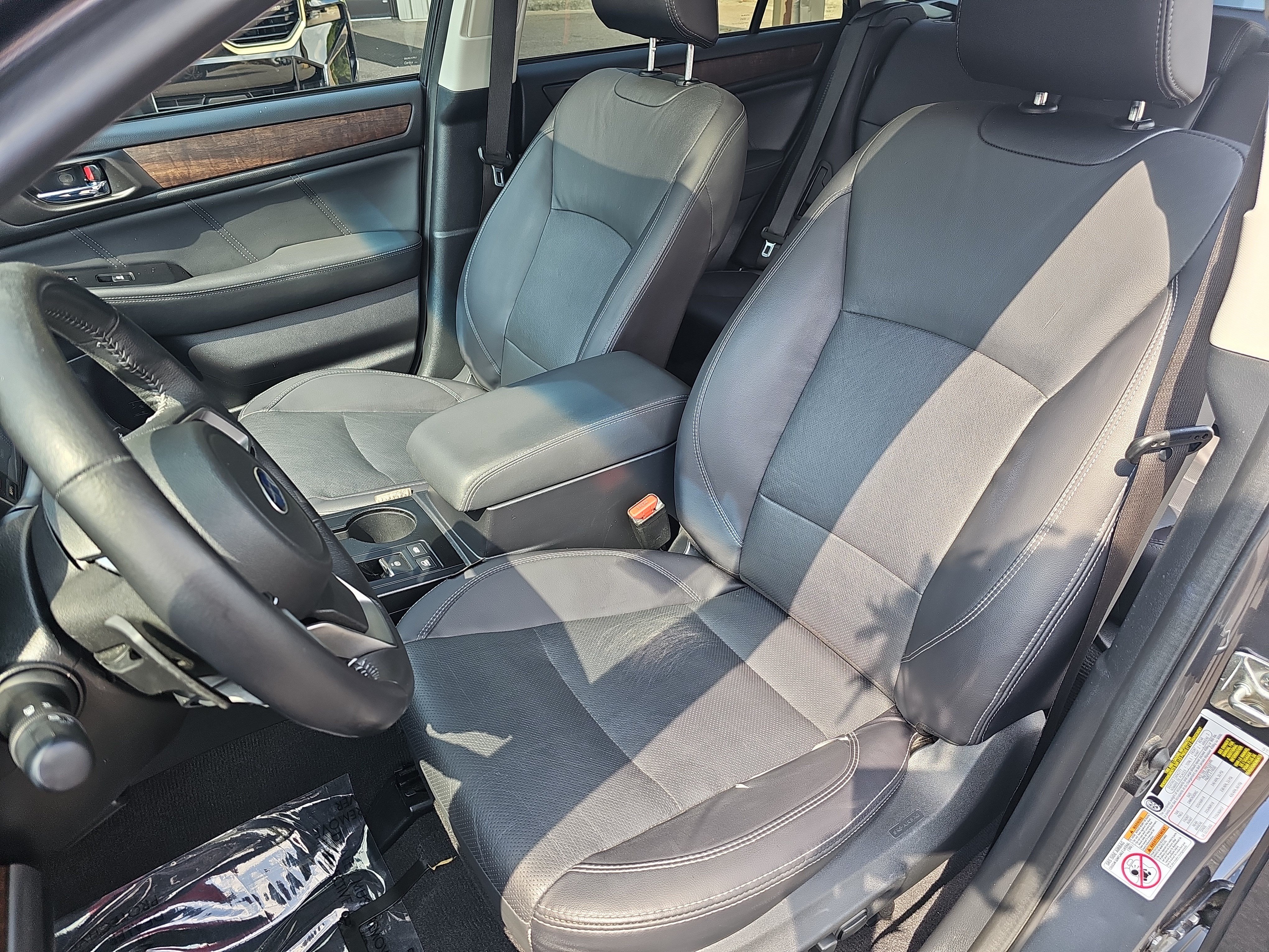 Used 2018 Subaru Outback 2.5i Limited AWD/4WD image 16