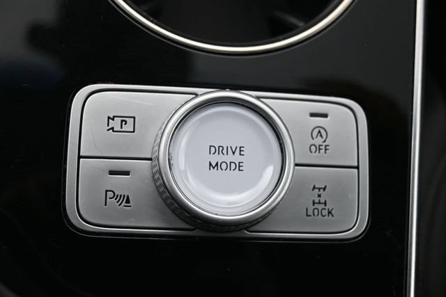 Used 2025 Genesis GV80 2.5T Standard AWD/4WD image 38