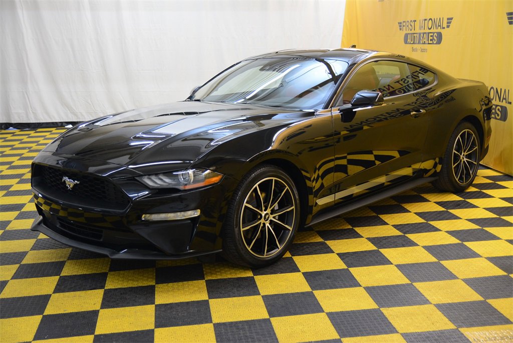 Used 2022 Ford Mustang Premium w/ Equipment Group 201A image 6