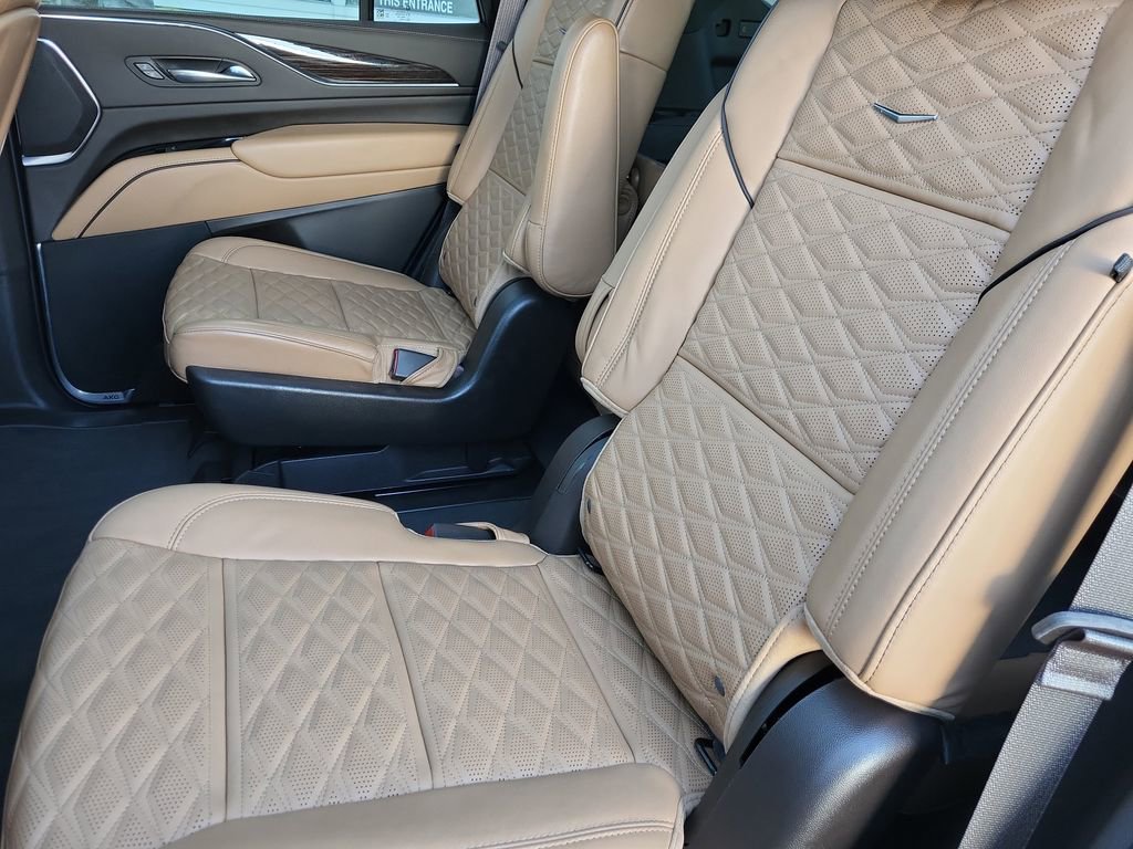 Used 2022 Cadillac Escalade Sport w/ Touring Package image 13