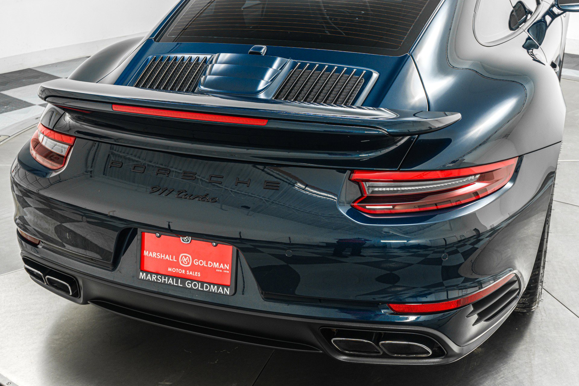 Used 2019 Porsche 911 Turbo w/ Light Design Package image 37