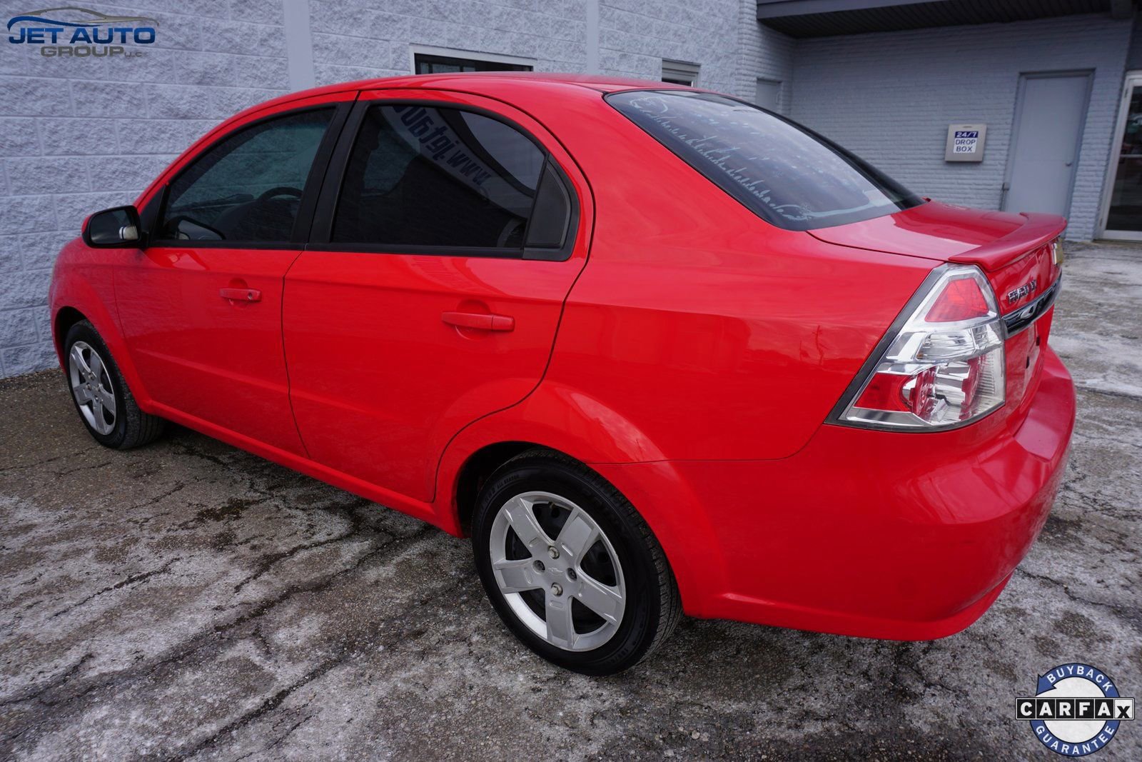 Used 2011 Chevrolet Aveo LT image 8