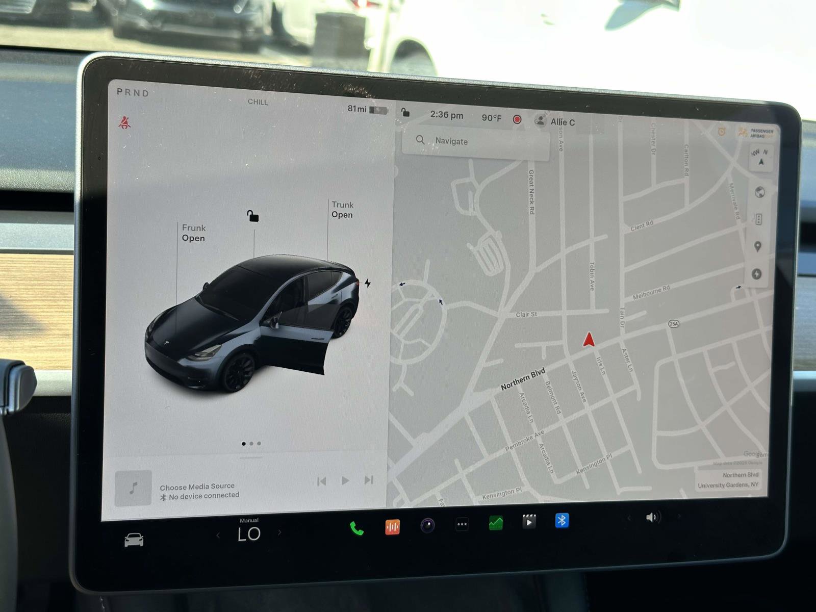 Used 2024 Tesla Model Y Long Range image 23