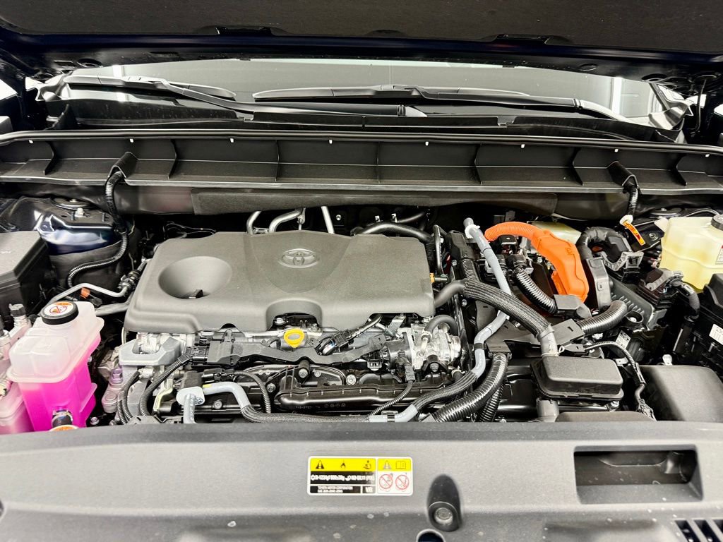 Used 2026 Toyota Highlander Platinum image 37