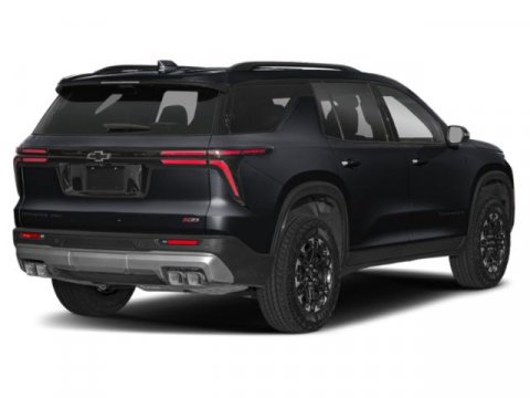 New 2027 Chevrolet Traverse Z71 w/ Enhanced Driving Package AWD/4WD image 2