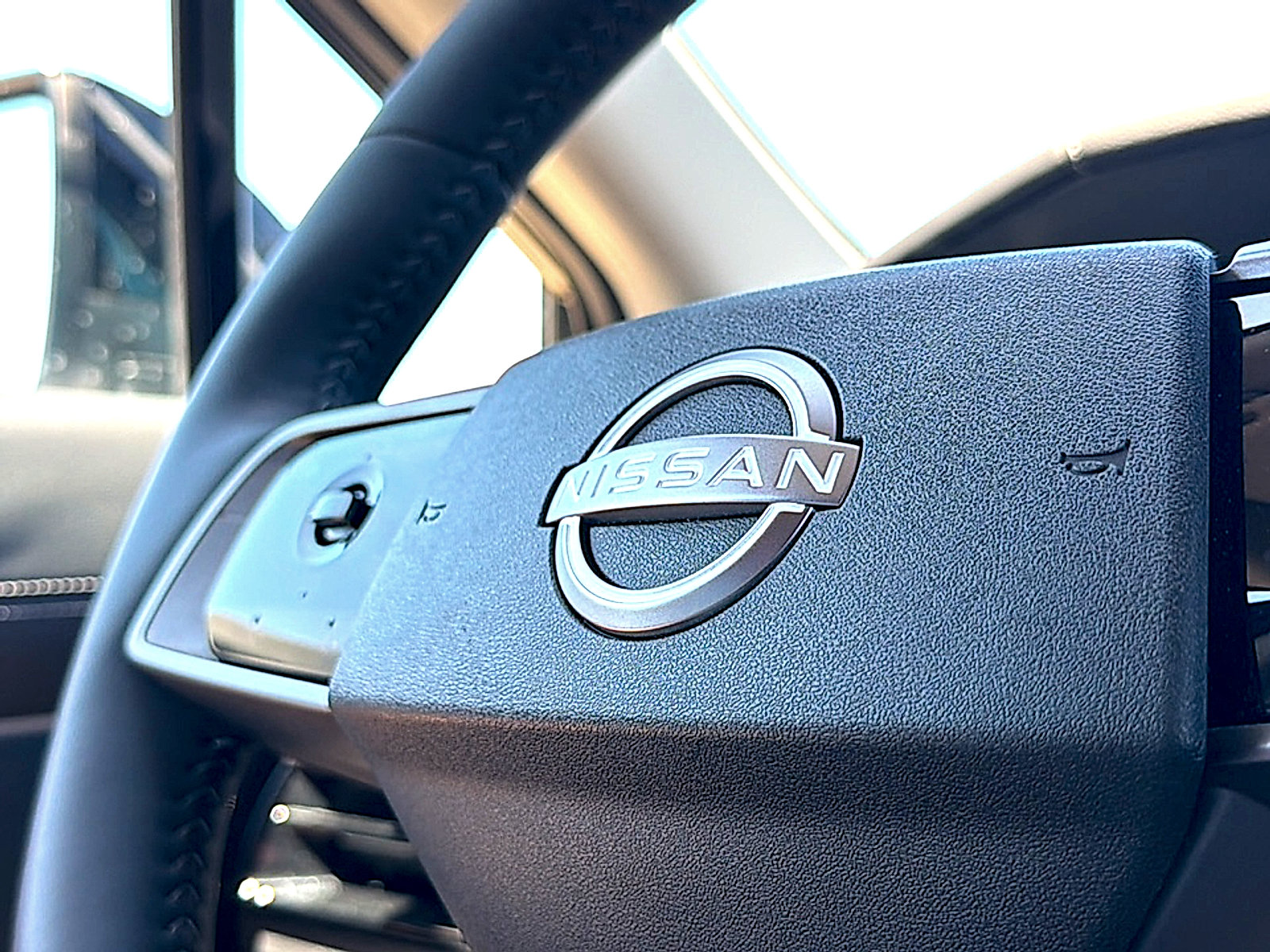 Certified 2025 Nissan Murano SV AWD/4WD image 30