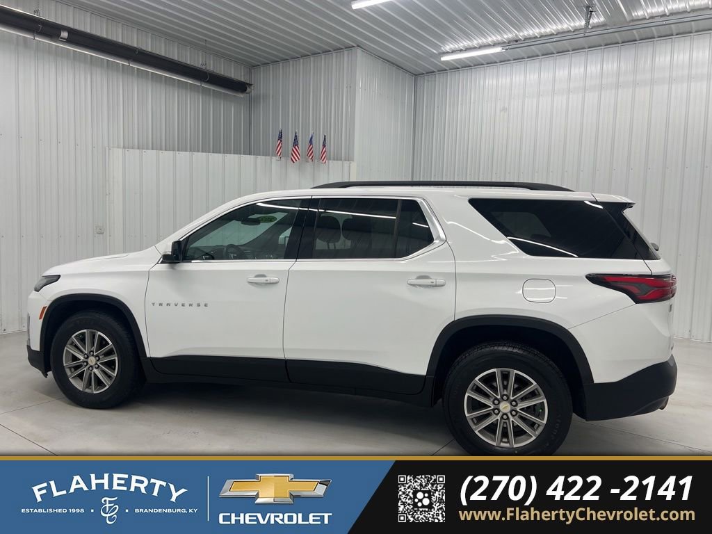 Used 2023 Chevrolet Traverse LT w/ LPO, Floor Liner Package image 5